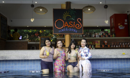 No. 34 Oasis Bar